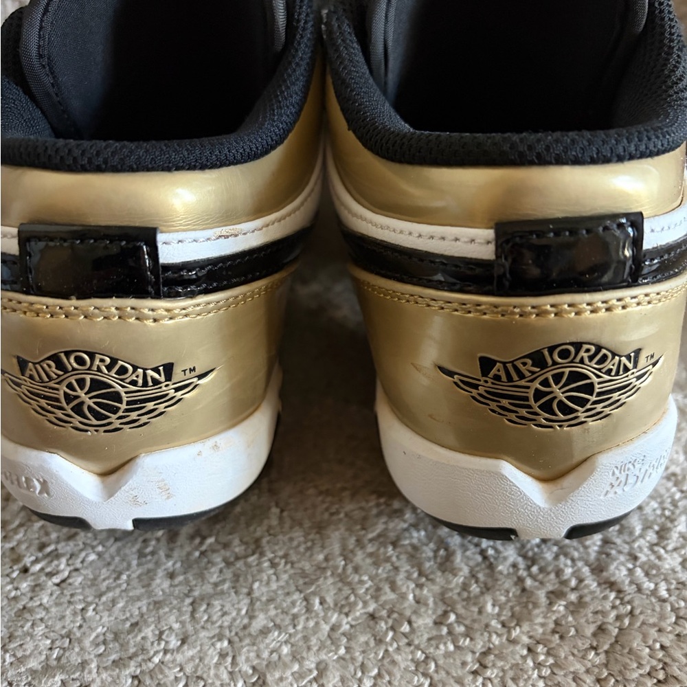 Nike Air Jordan Baseball or Football Cleats - Picture 3 of 4